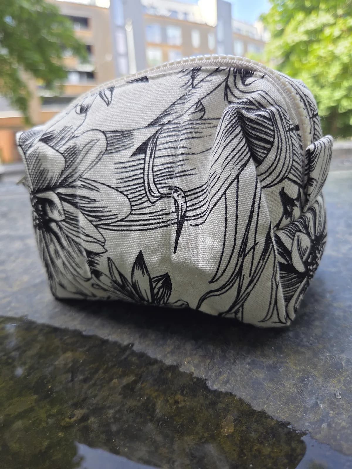 Kantete etui med glidelås – produktdetalj 12