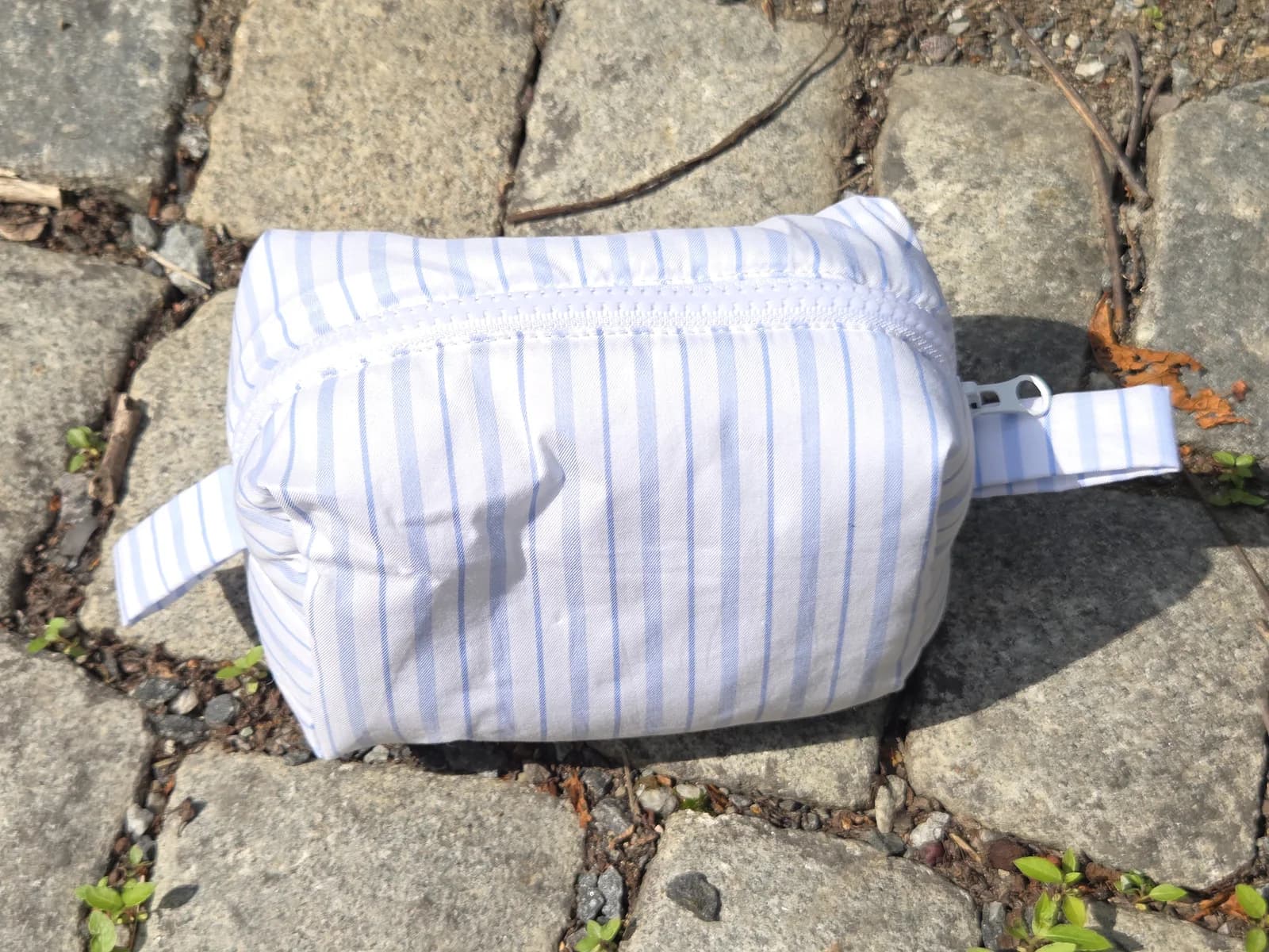 Kantete etui med glidelås – produktdetalj 20