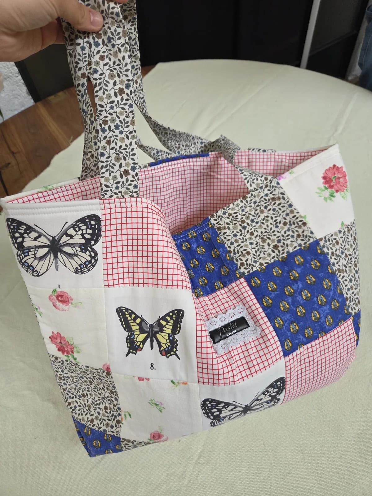 Patchwork totebag med sommerfugler – produktdetalj 8