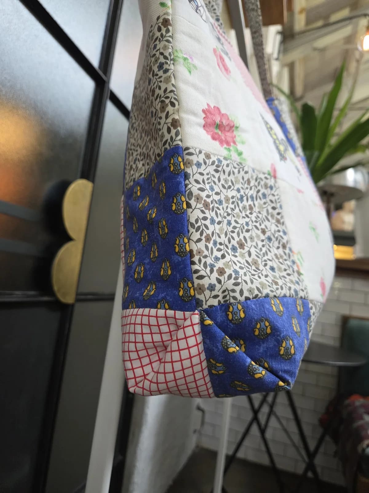 Patchwork totebag med sommerfugler – produktdetalj 11